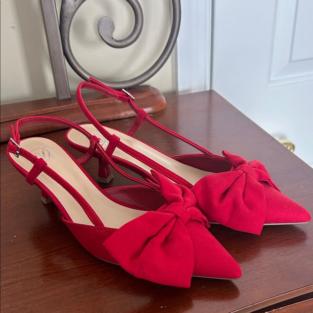 Elegant Red Women's Slingback Shoes